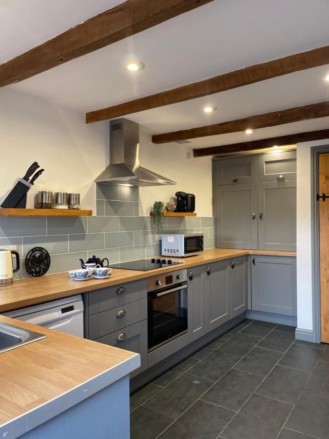Cilhendre Holiday Cottages - The Dairy スウォンジー エクステリア 写真