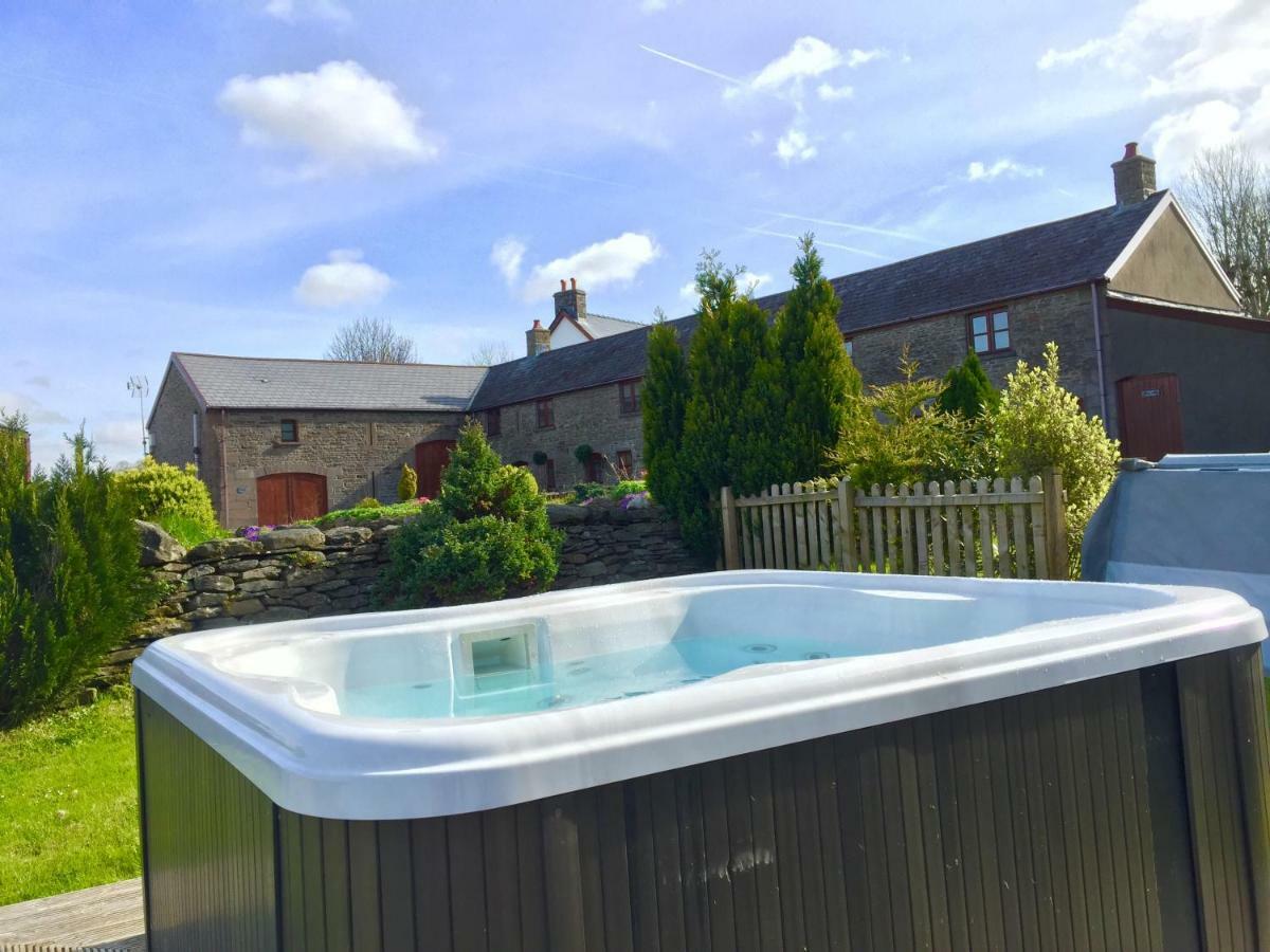 Cilhendre Holiday Cottages - The Dairy スウォンジー エクステリア 写真