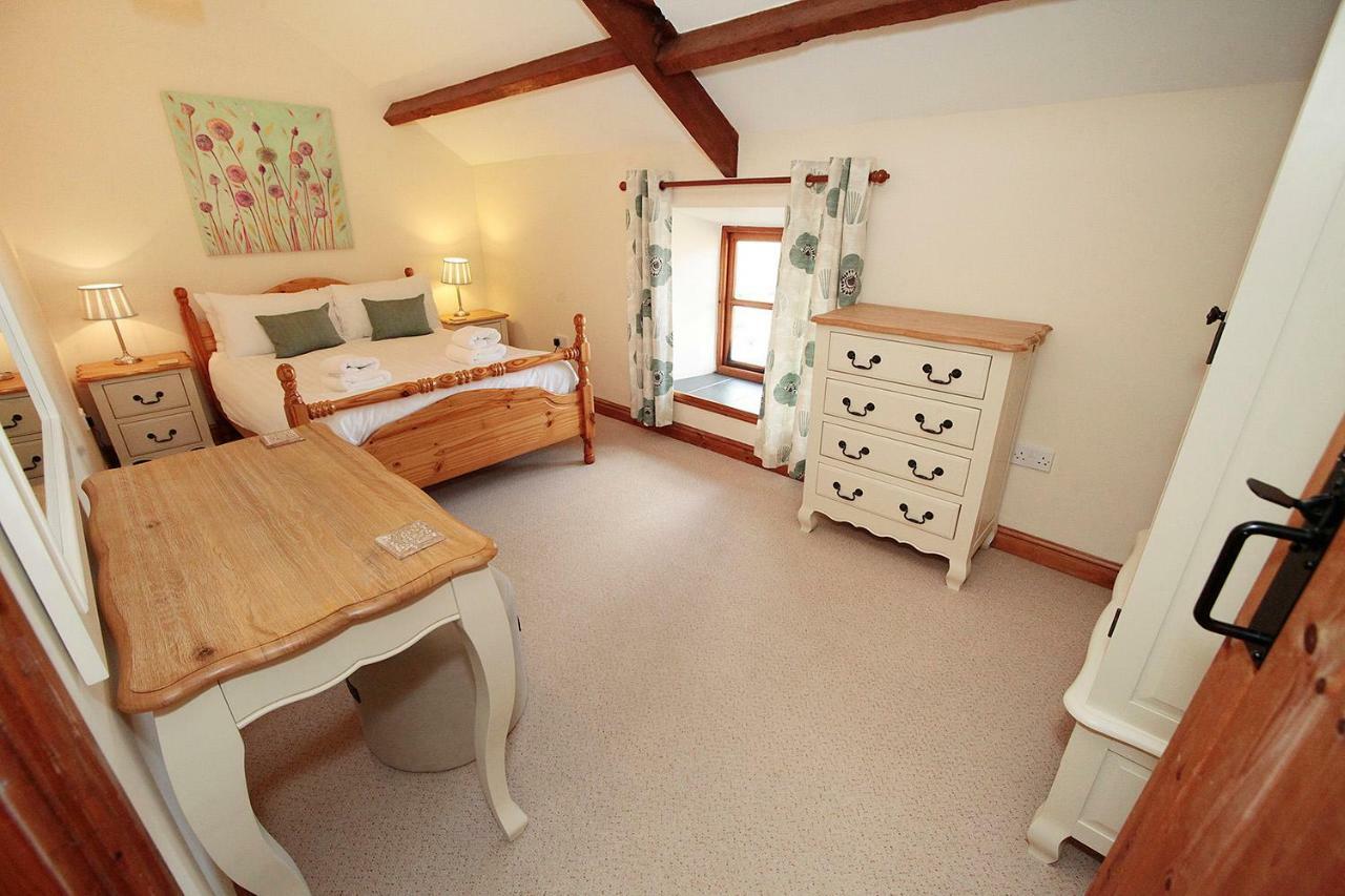 Cilhendre Holiday Cottages - The Dairy スウォンジー エクステリア 写真